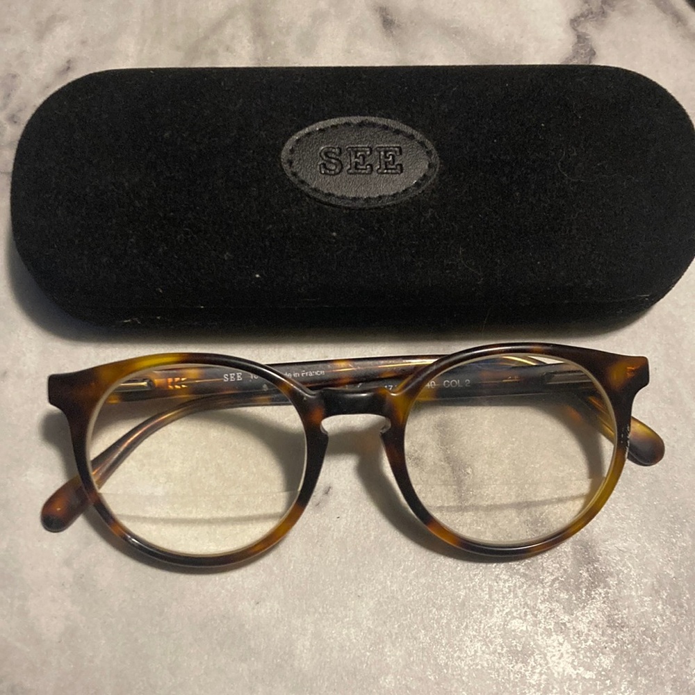 Tortoise Shell Glasses